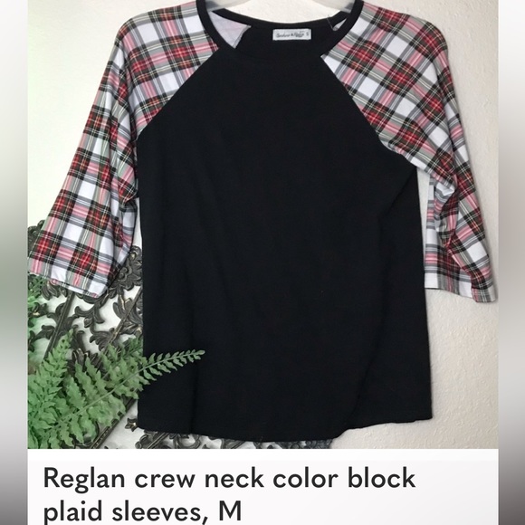 Southern Boutique Sunshine’s and Rodeos Plaid Sleeves Black Crew Neck Top size M - Picture 2 of 2